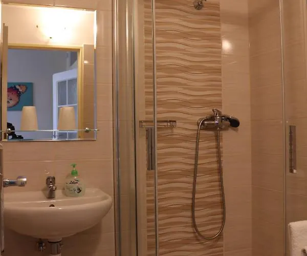 Homely Apartments Villa Christiana Apartment *