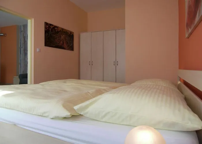 Homely Apartments Villa Christiana