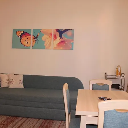 Homely Apartments Villa Christiana Apartment